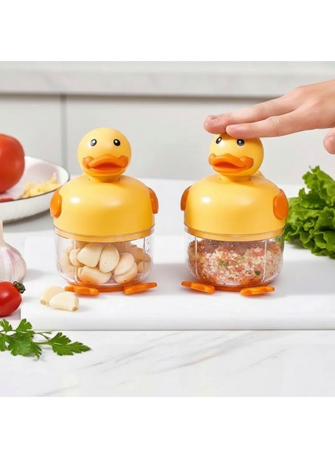 قطاعة بصل وثوم صغيرة لطيفة مزودة بثلاث شفرات من الفولاذ المقاوم للصدأ، أداة سهلة الاستخدام لتقطيع الخضار بسرعة في المطبخ وتحضير كميات صغيرة من الخضار. - Image 1